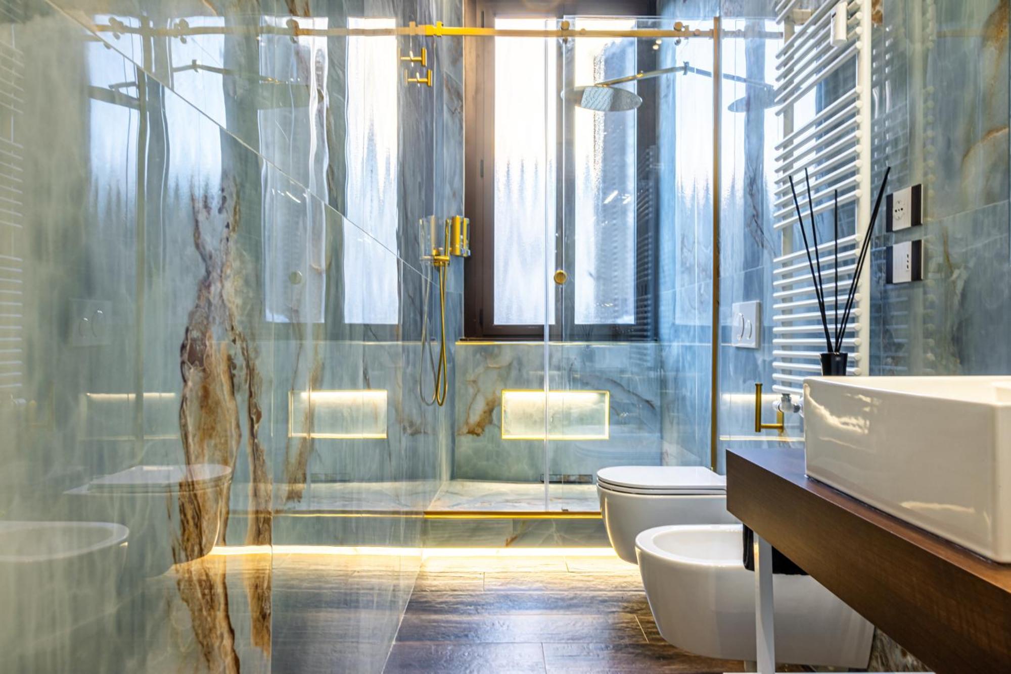 Station, Luxury & Modern With Comfort! * Milano