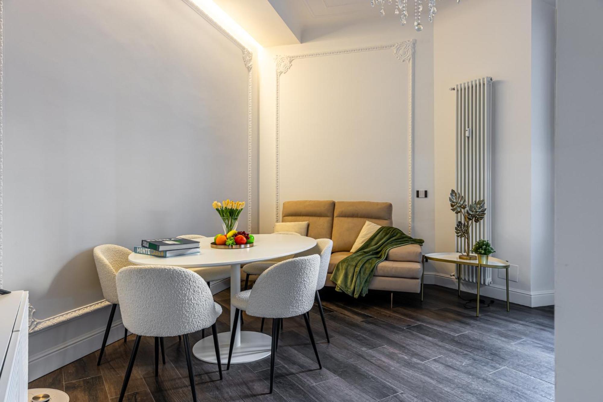 Station, Luxury & Modern With Comfort! Appartamento *